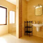 Leisha Вилла