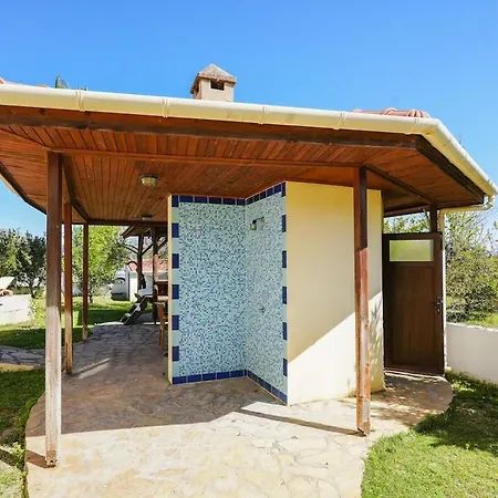 Leisha Ortaca (Mugla)